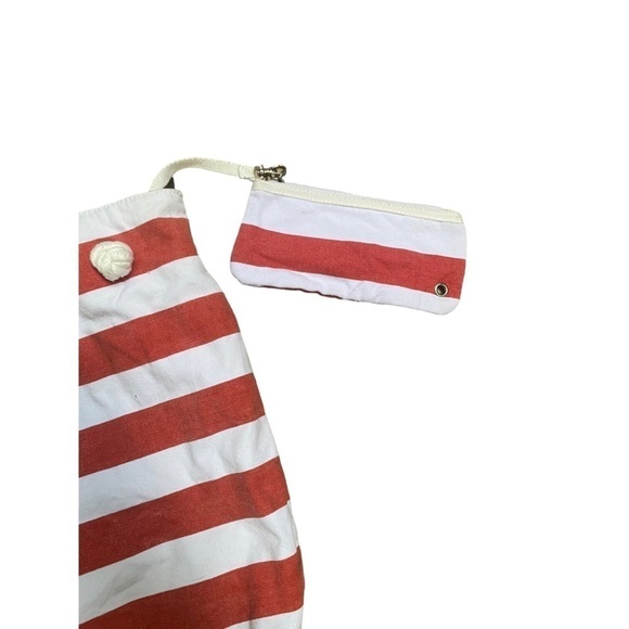 Old Navy I Beach I Tote I Bag w/ traveling coin purse - Picture 2 of 16